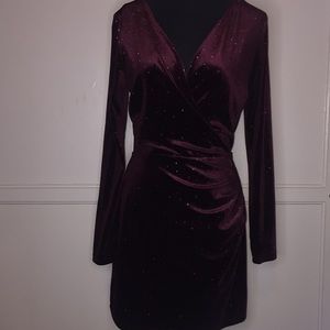 Burgundy dress with small sparkles